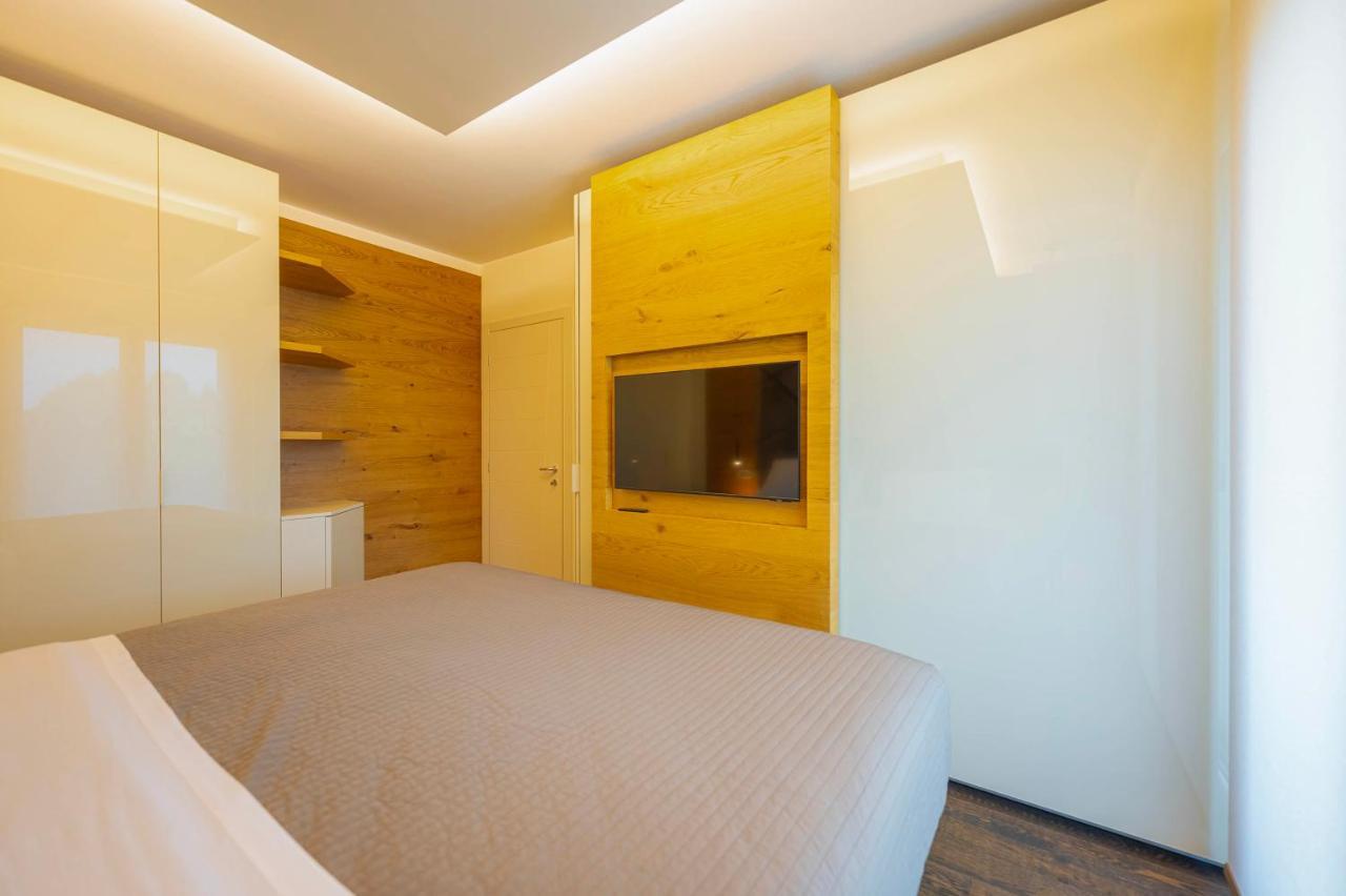 Venice New Luxury Penthouse - Free Parking And Roof Terrace
